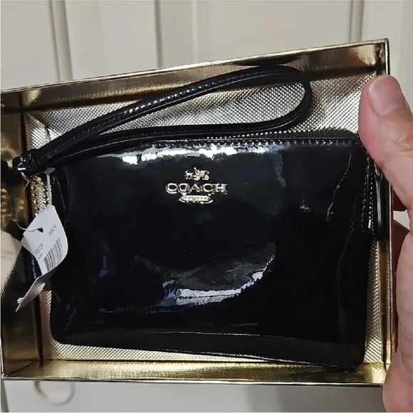 Coach Black Patent Leather Wristlet with Gold Hardware - Picture 2 of 6